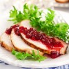 Escalopes de dinde, sauce cranberry